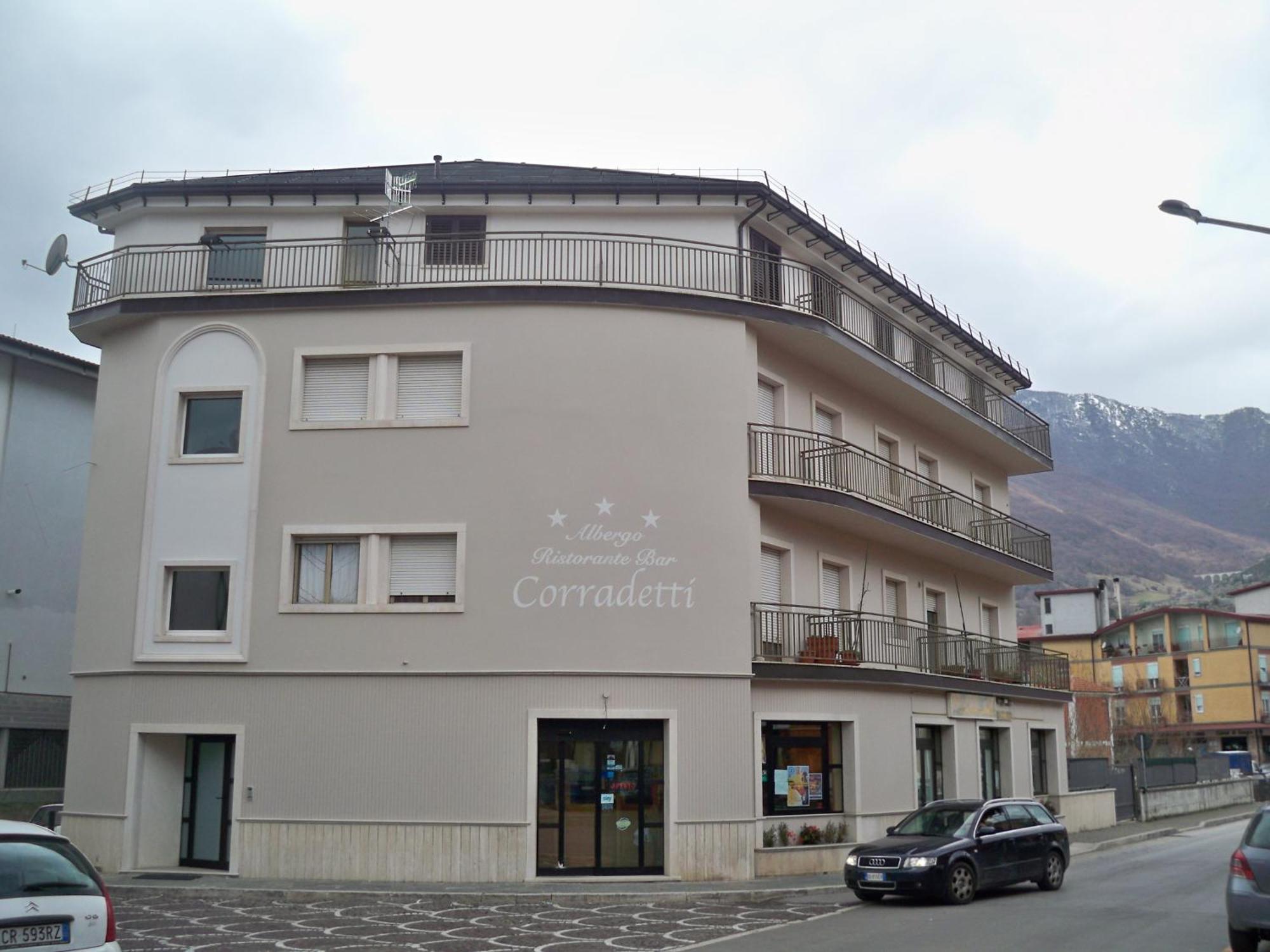 Albergo Corradetti Castel Di Sangro Luaran gambar